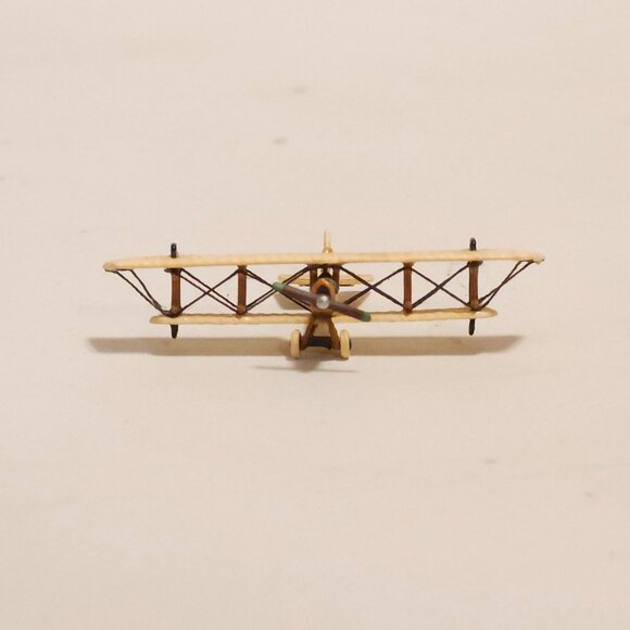 HALLMARK Keepsake 1917 CURTISS JN-4D "Jenny" Sky's The Limit Series MINIATURE - Picture 4 of 11